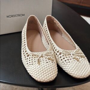 Nordstrom Cream (Ivory/Vanilla) Woven Ballet Flats